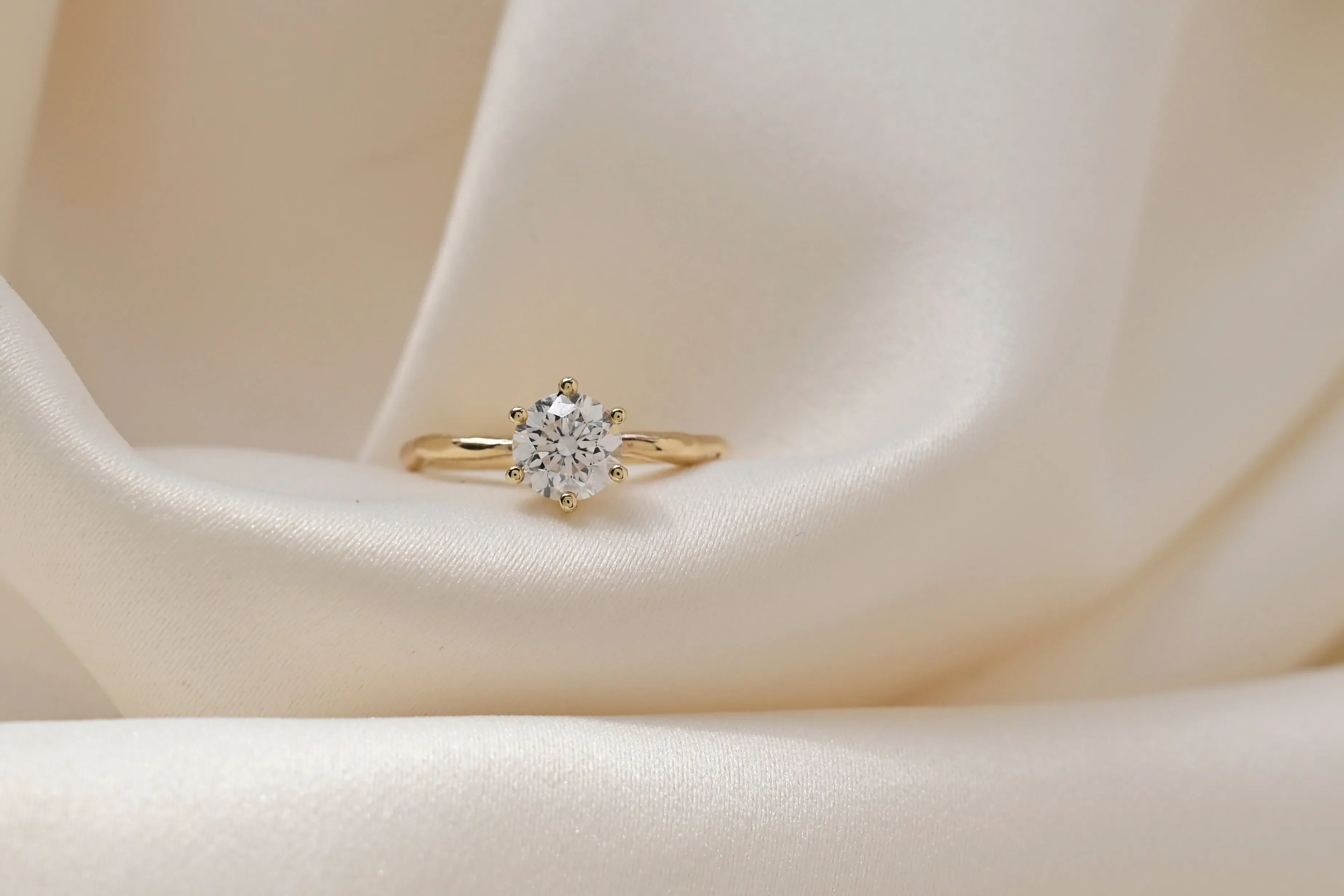 Why buy lab grown: the advantages of choosing a lab grown diamond for your engagement ring-Wild Fawn Jewellery