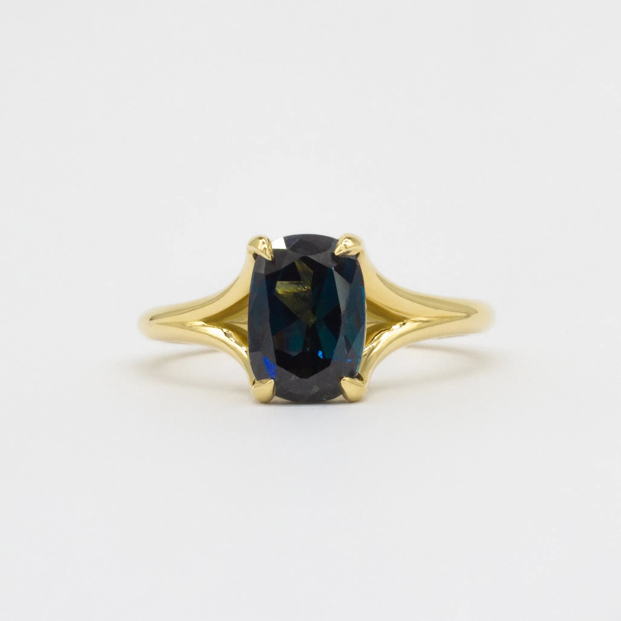 18ct Yellow Gold Blue Sapphire Split Shank Engagement Ring