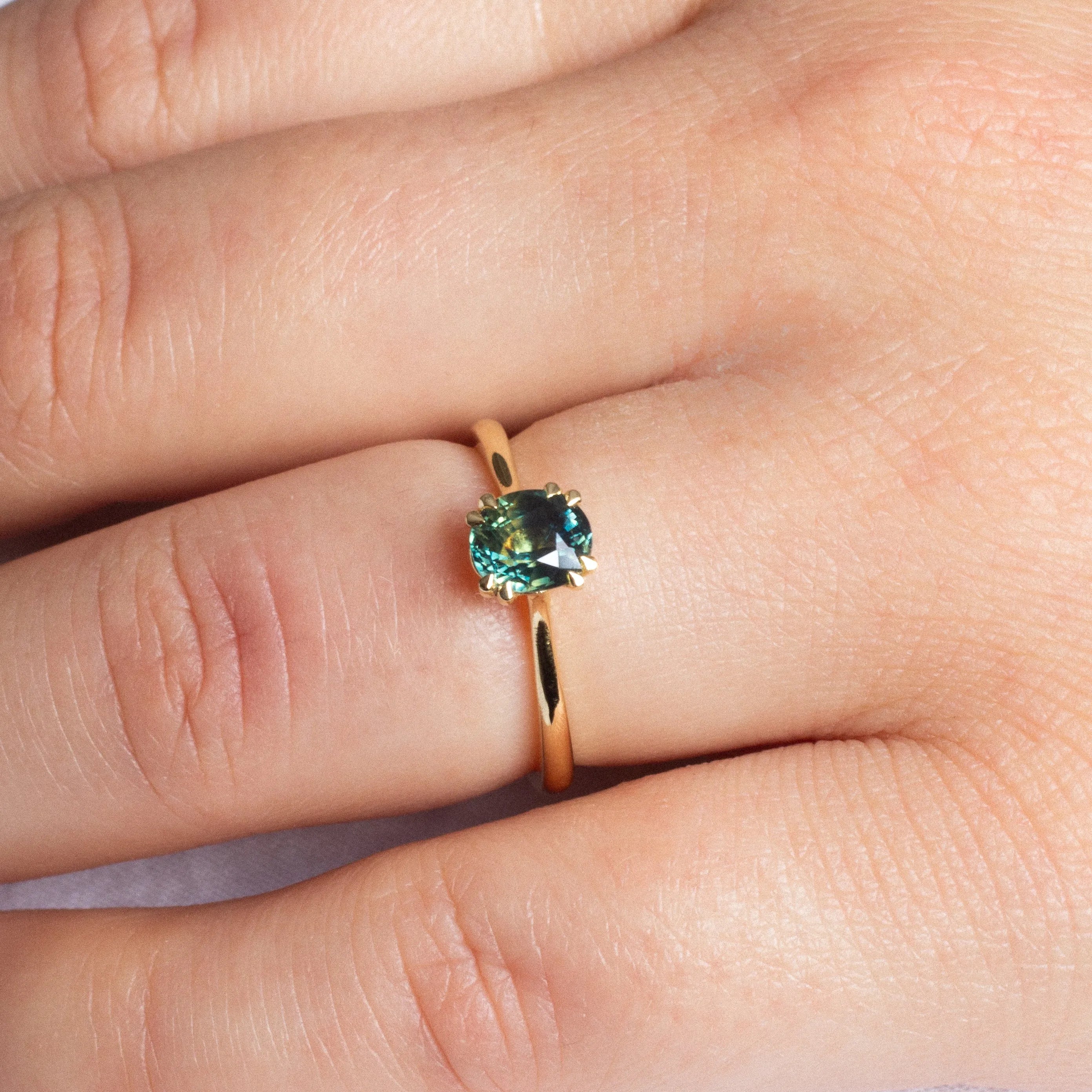 18ct Yellow Gold Double Prong Green Sapphire Engagement Ring