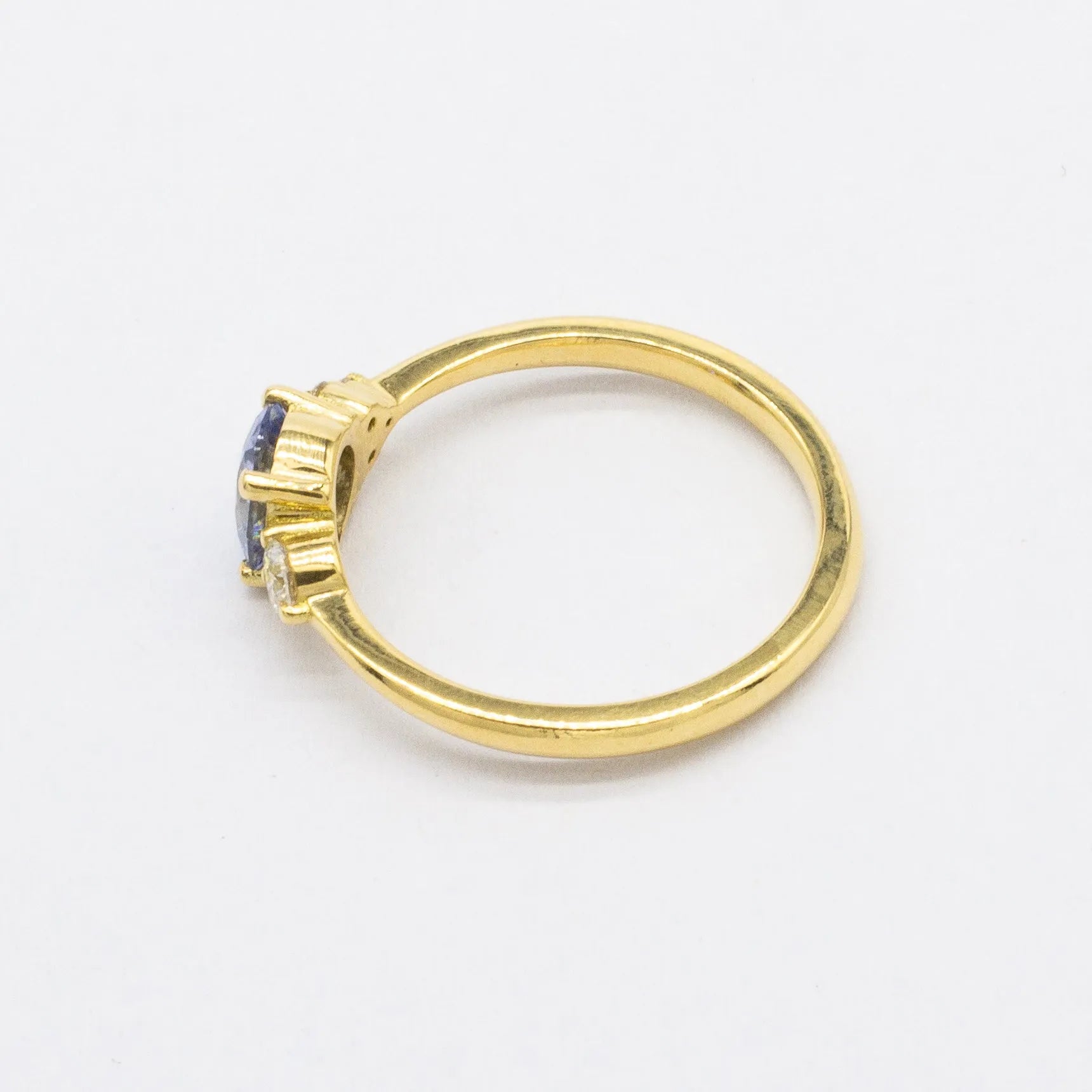 Cornflower Blue Sapphire Engagement Ring with Asymmetric Diamonds-Engagement Rings-Wild Fawn Jewellery