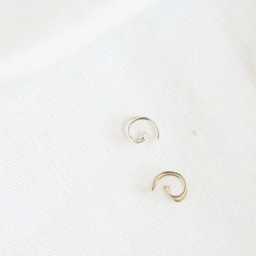 9ct Gold Faux Helix Cuff