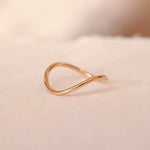 9ct Gold Flow Ring