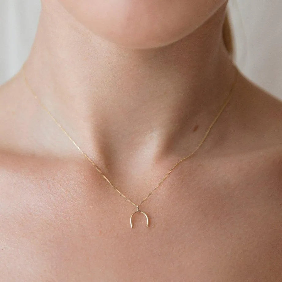 9ct Gold Luck Necklace