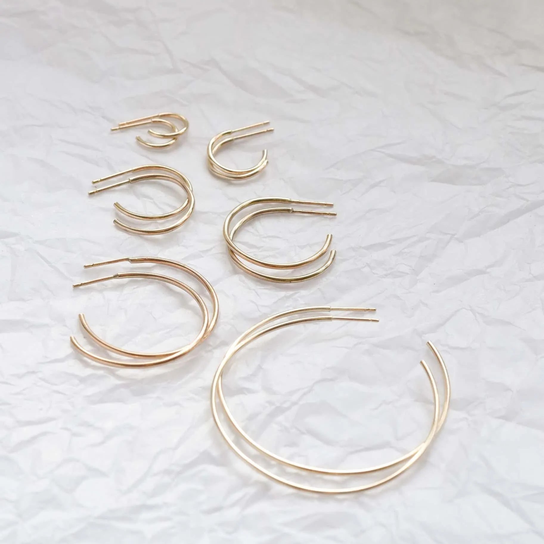 9ct Gold Medium Delicate Hoop Earrings