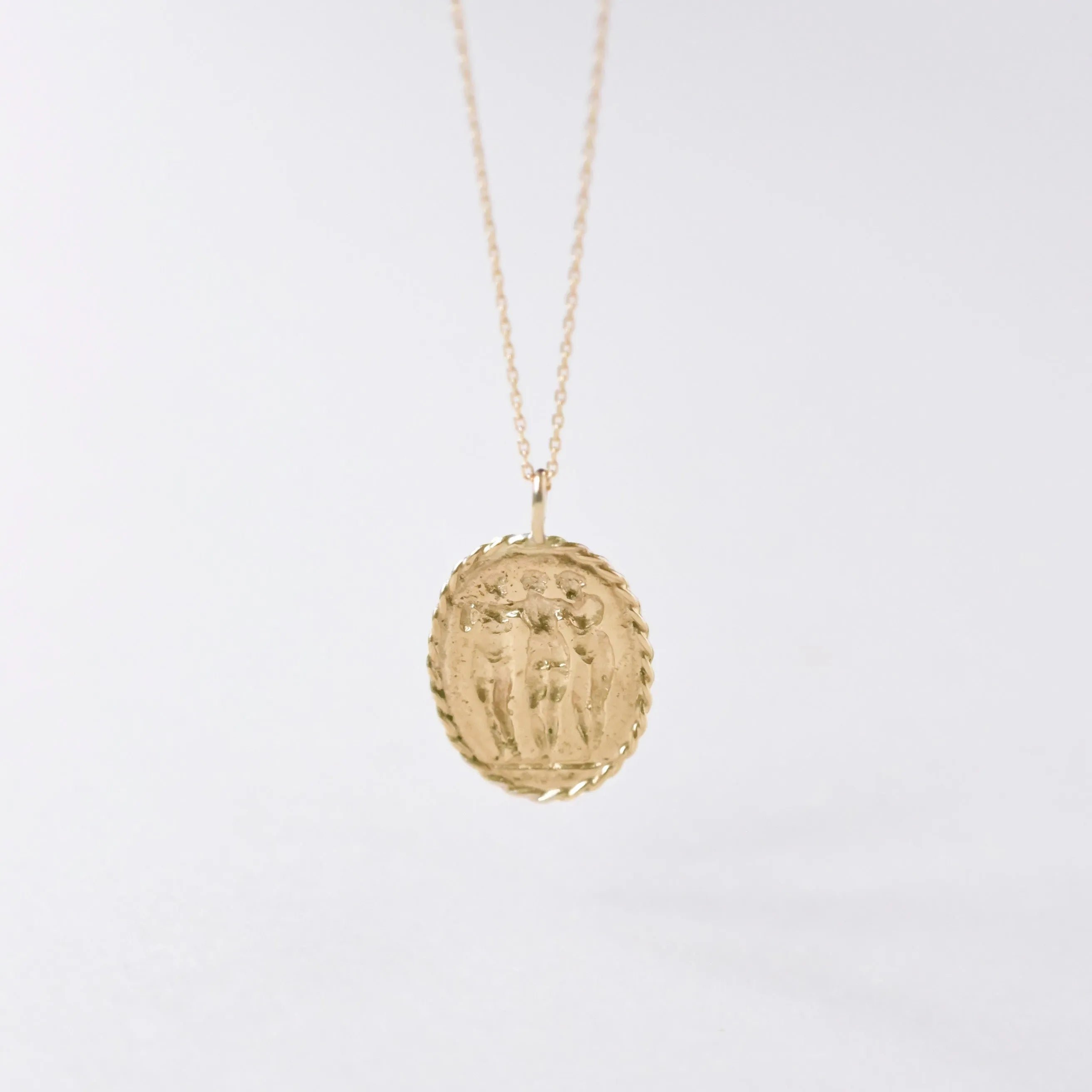 9ct Gold Personalised Eternally Friends Pendant Necklace