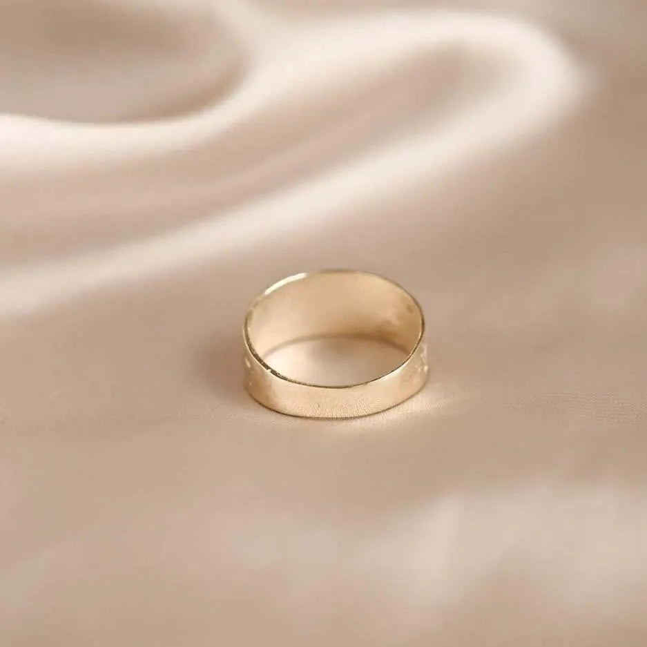 9ct Gold Raw Band Ring