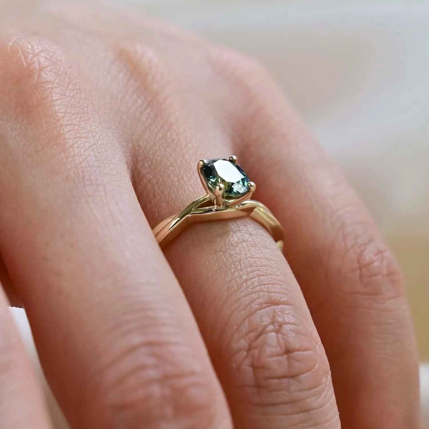 9ct Gold Teal Sapphire Solitaire Twisted Engagement Ring