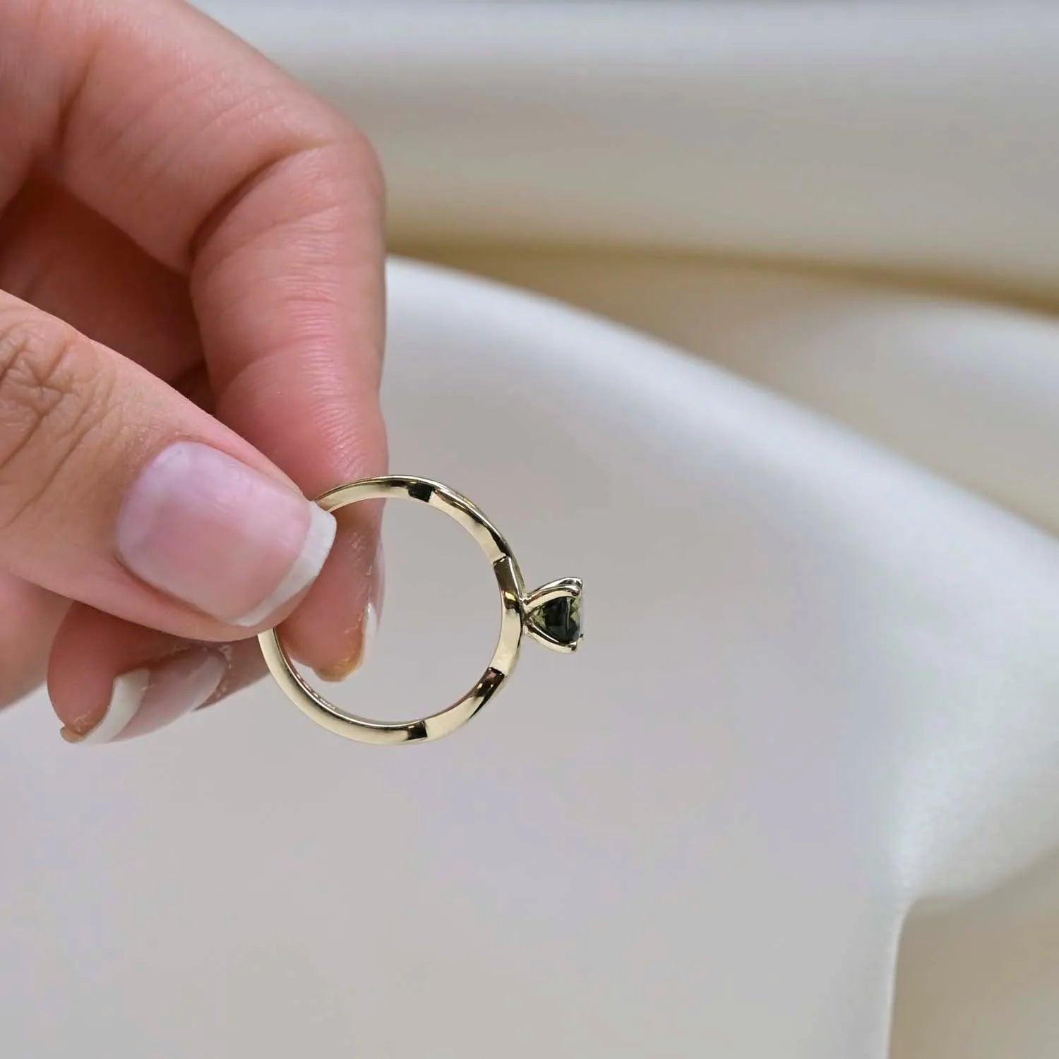 9ct Gold Teal Sapphire Solitaire Twisted Engagement Ring