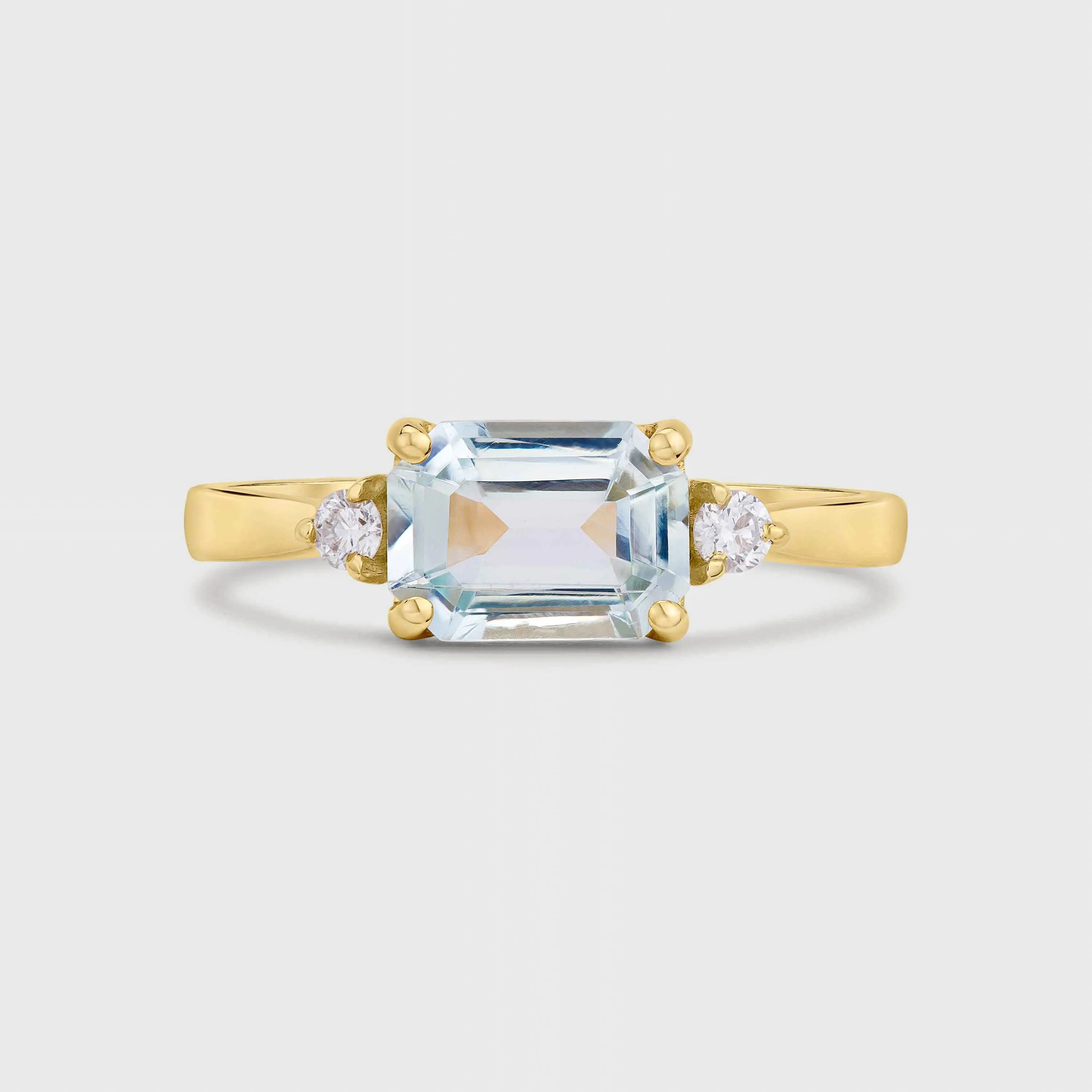 9ct Gold Three Stone Aquamarine Engagement Ring