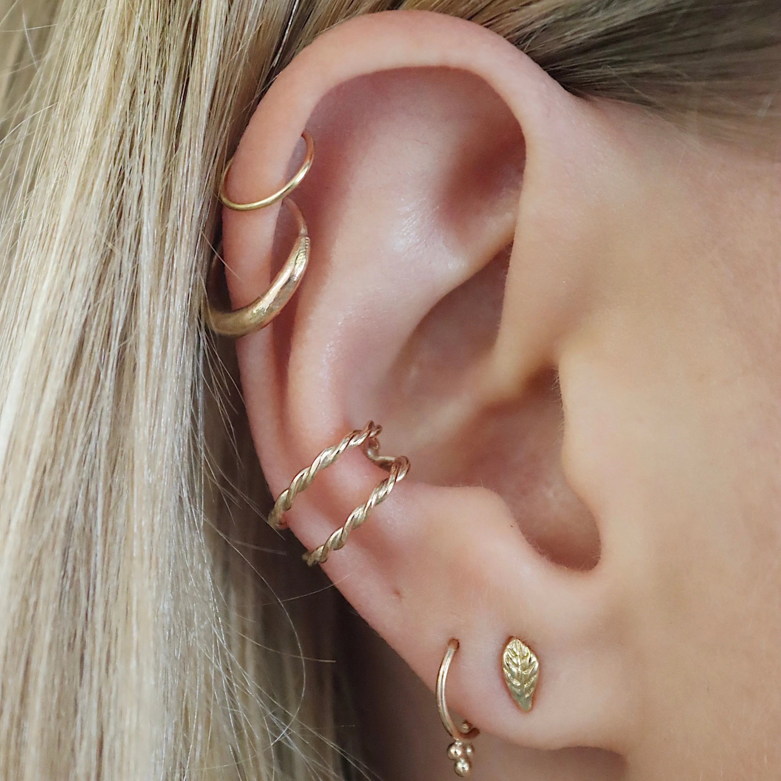 9ct Gold Twisted Double Ear Cuff