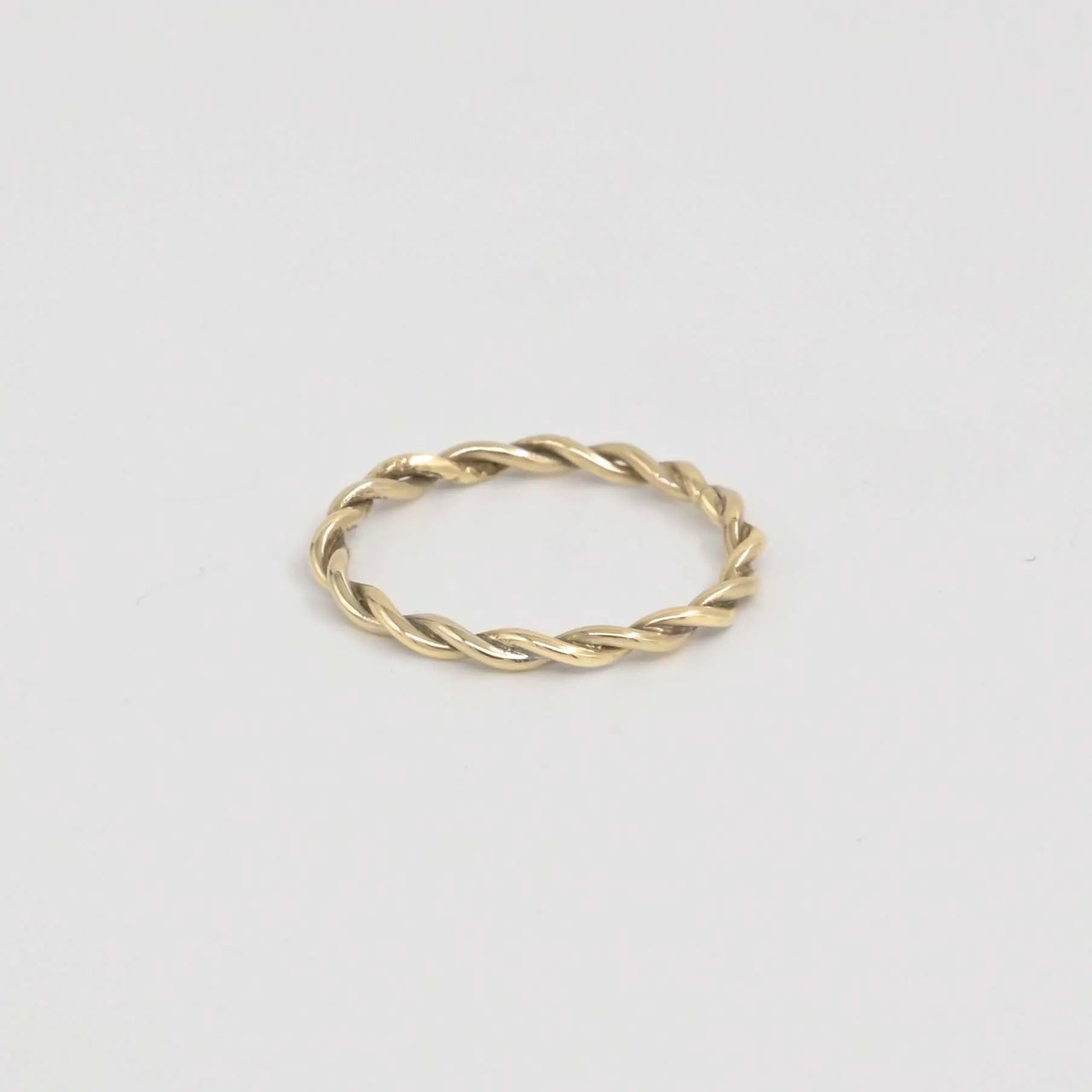 9ct Yellow Gold Entwined Twisted Wedding Ring
