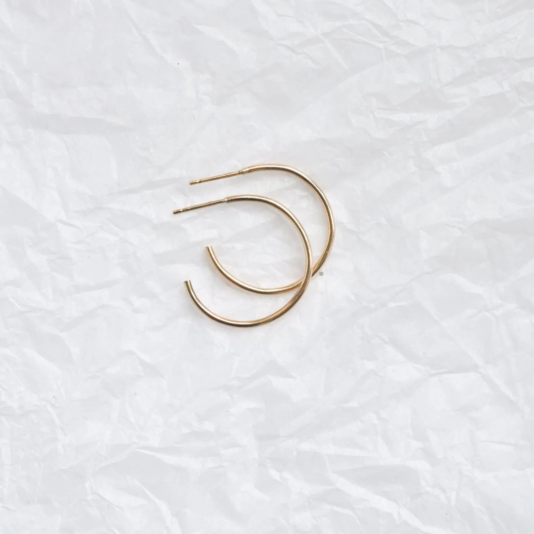 Solid Gold Sensitive Ears Medium Delicate Hoop Earrings