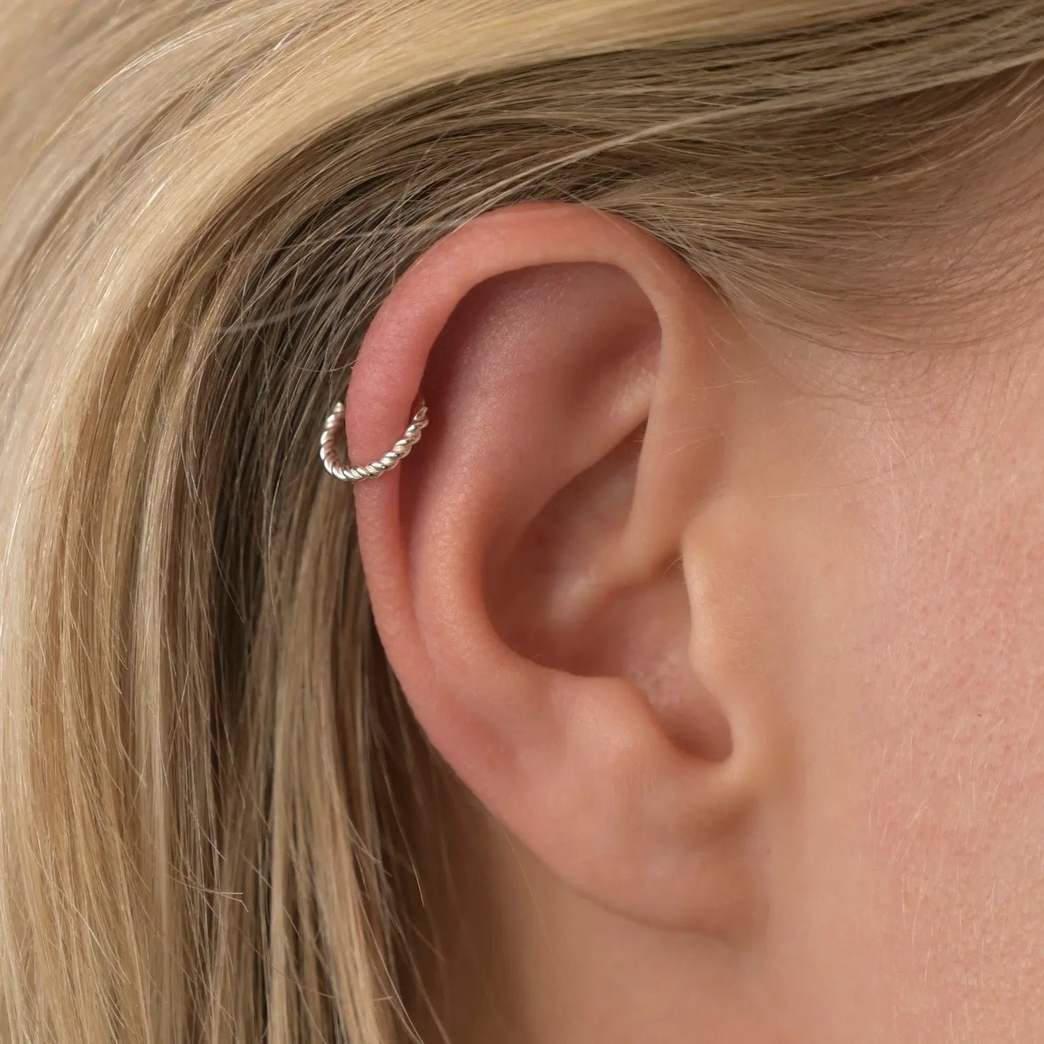 What is a helix piercing? The ultimate guide-Wild Fawn Jewellery