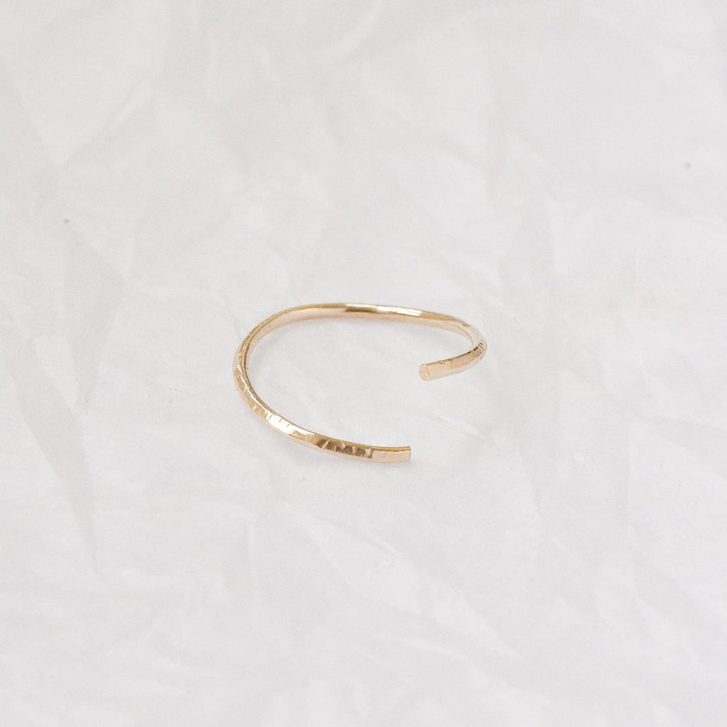 18ct Textured Gold Conch Hoop