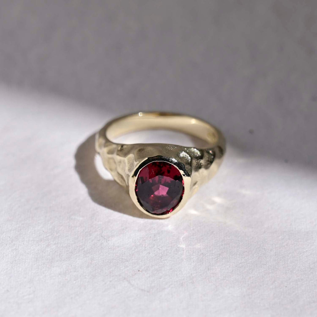 9ct Gold Garnet Textured Signet Engagement Ring