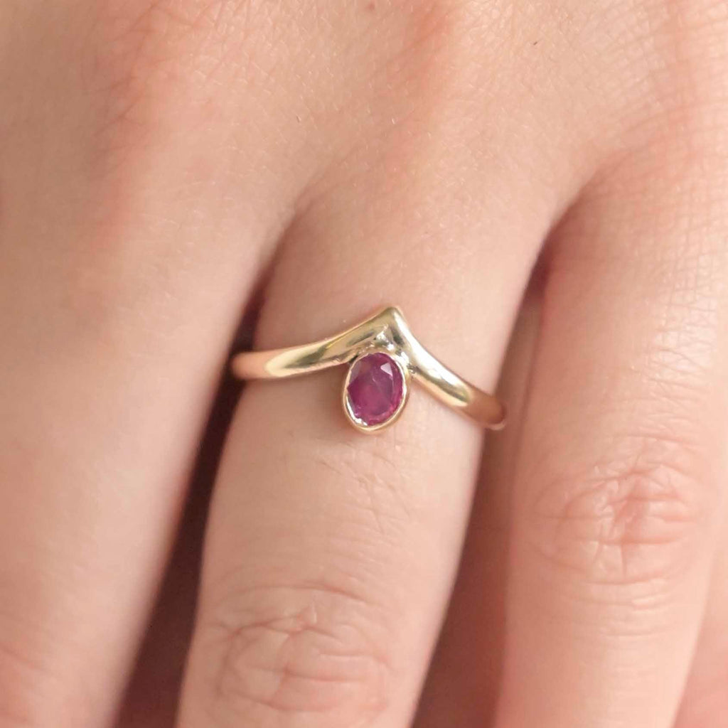 9ct Gold Ruby Solitaire Chevron Engagement Ring