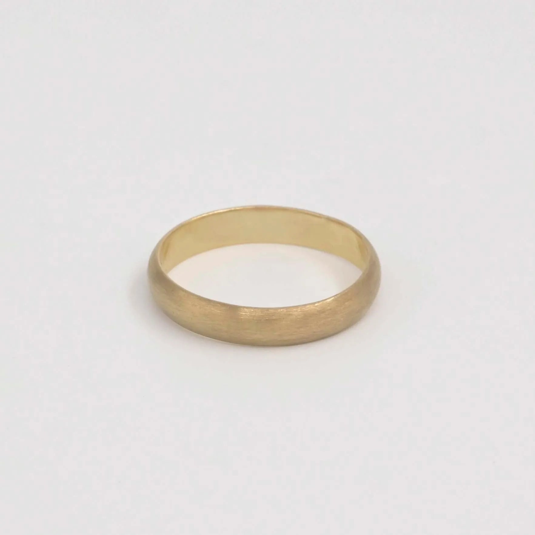 9ct Yellow Gold Frosted Light Wedding Ring