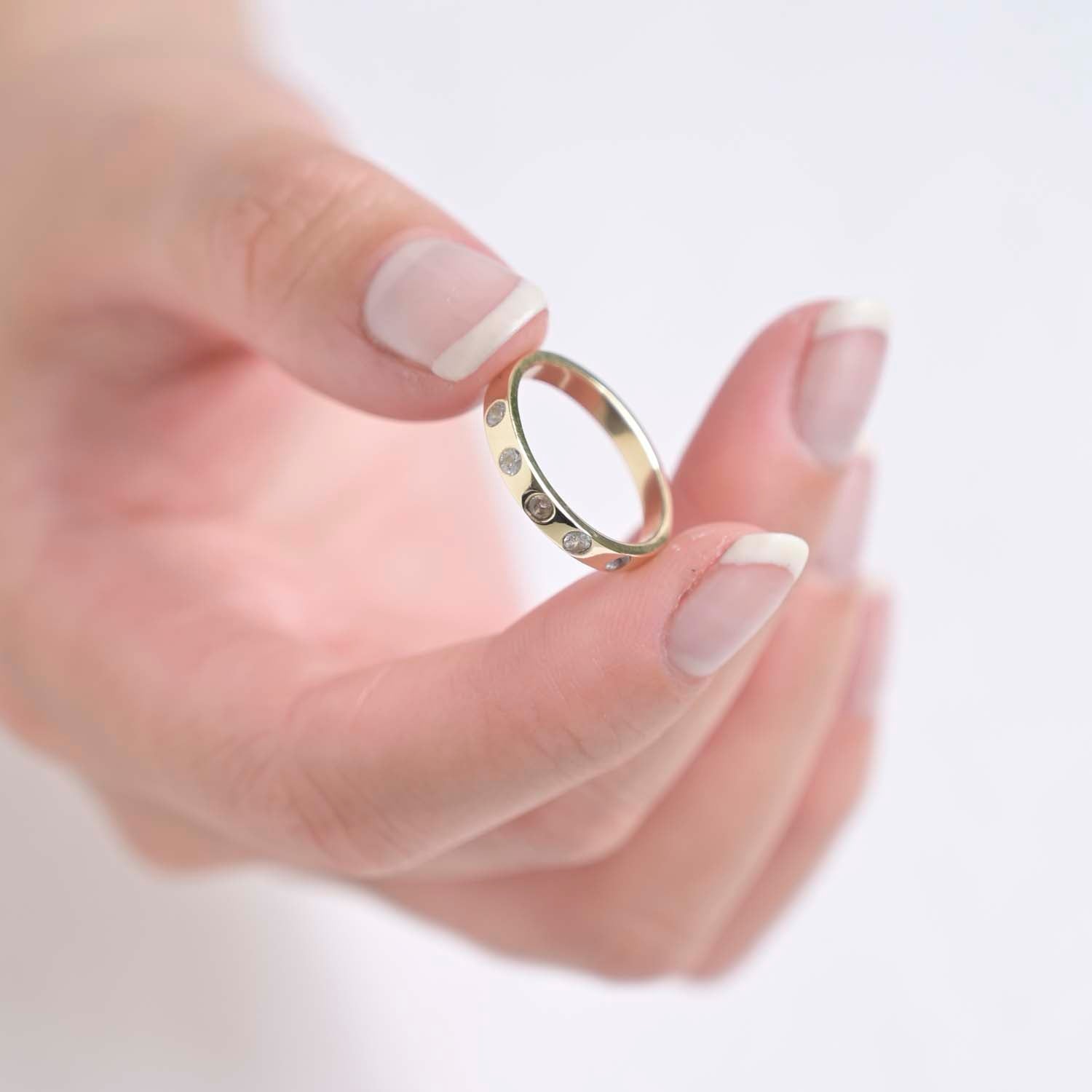 9ct Yellow Gold Light Flat Diamond Wedding Ring
