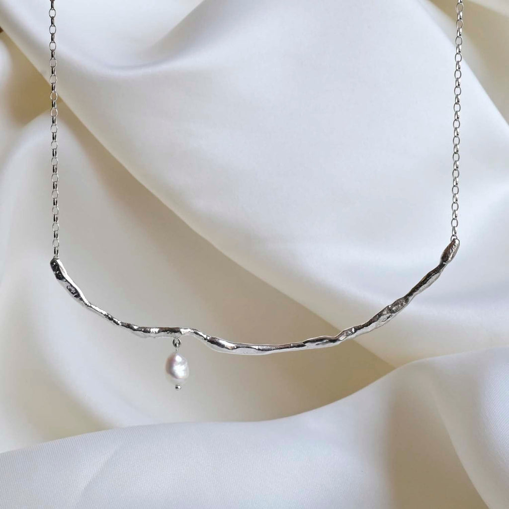 Silver Organic Curve Pearl Choker Necklace