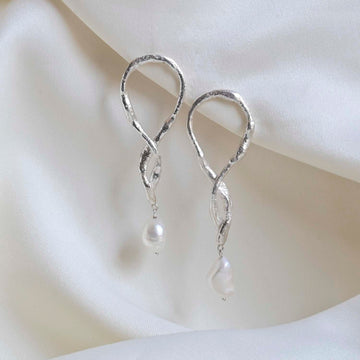 Silver Organic Twist Pearl Stud Earrings