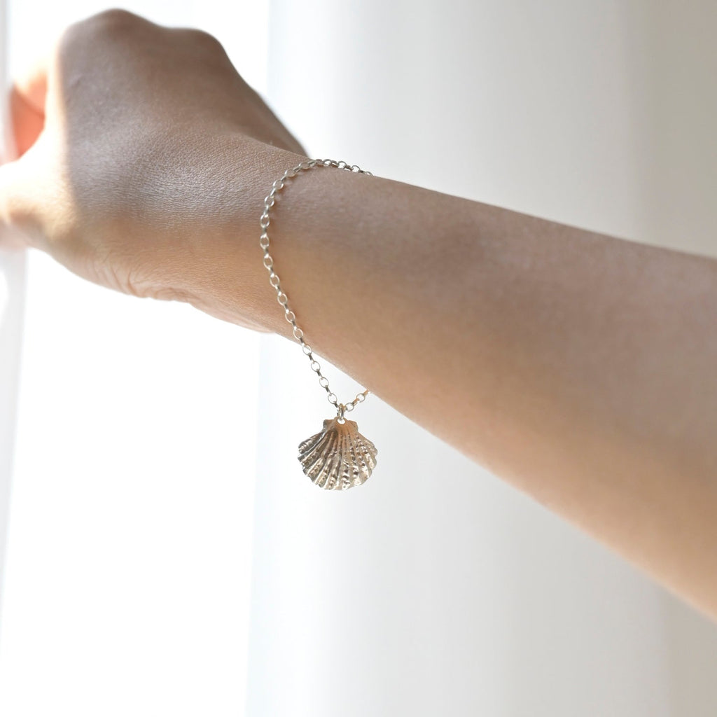Silver Seashell Charm Bracelet