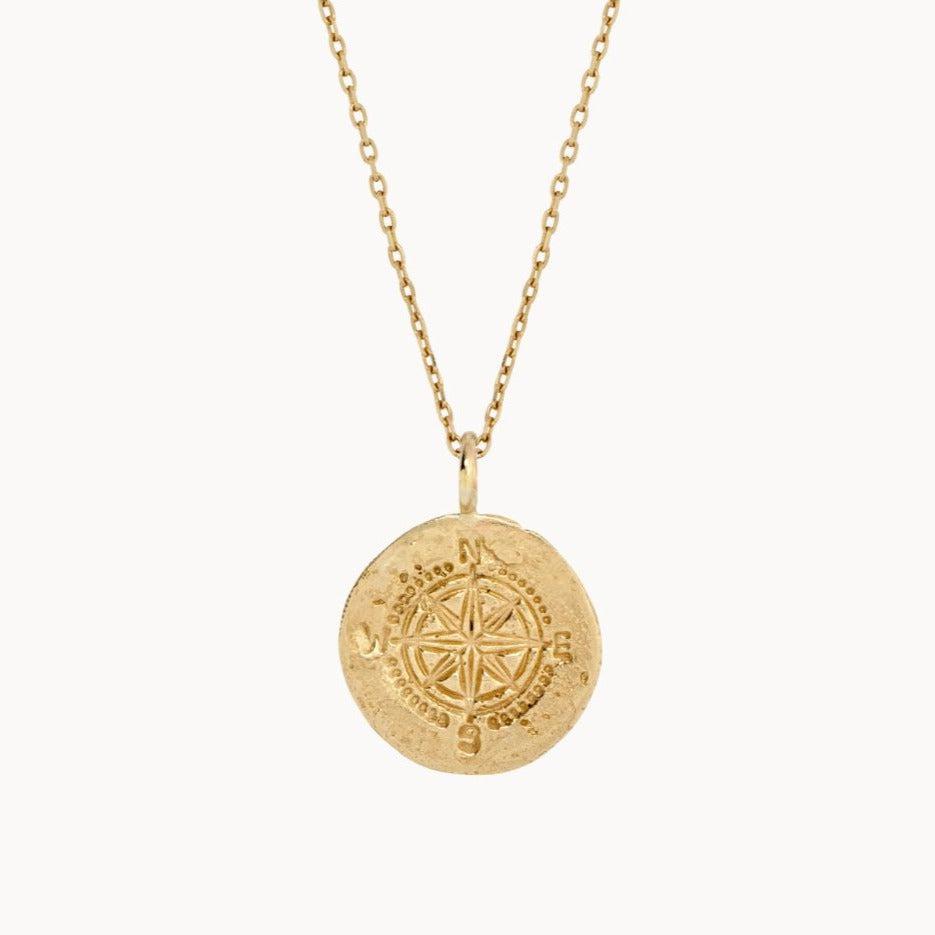 Amazon.com: DOVRAN 14K Solid Gold Compass Necklace for Women 14k Gold  Compass Jewelry for Her Graduation Gifts : Clothing, Shoes & Jewelry