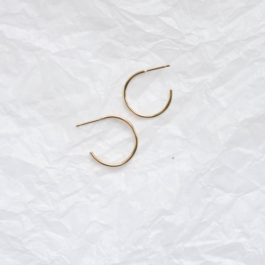 9ct Gold Small Delicate Hoop Earrings