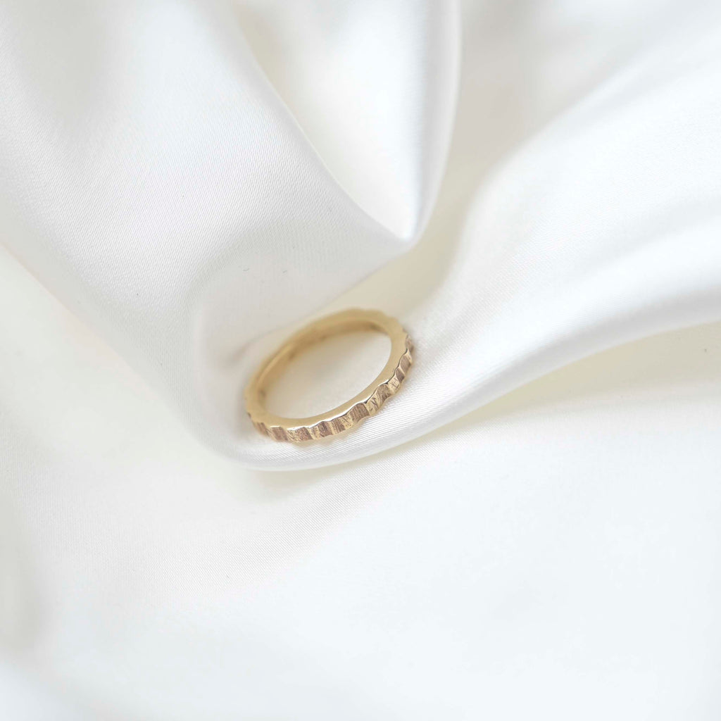 9ct Yellow Gold Delicate Carved Wedding Ring